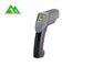 Non termometro infrarosso tenuto in mano di Digital del contratto per il monitoraggio di temperatura corporea fornitore